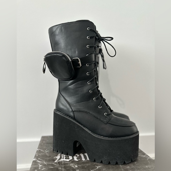 Dollskill NY/LA 6" EVA Platform Knee high lace up boot with zipper pouch - Picture 2 of 7